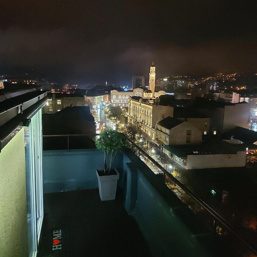 Apartman Pozoriste Penthaus Banja Luka Eksteriør bilde